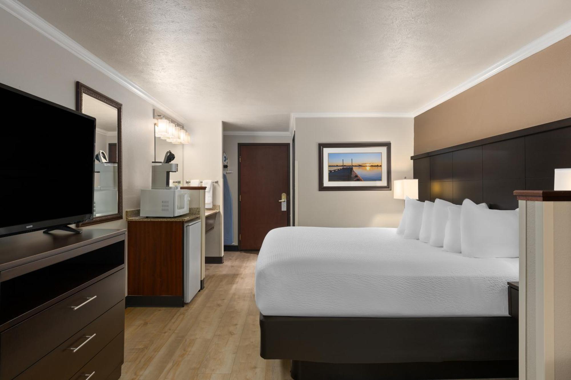 Ramada By Wyndham Moses Lake Dış mekan fotoğraf