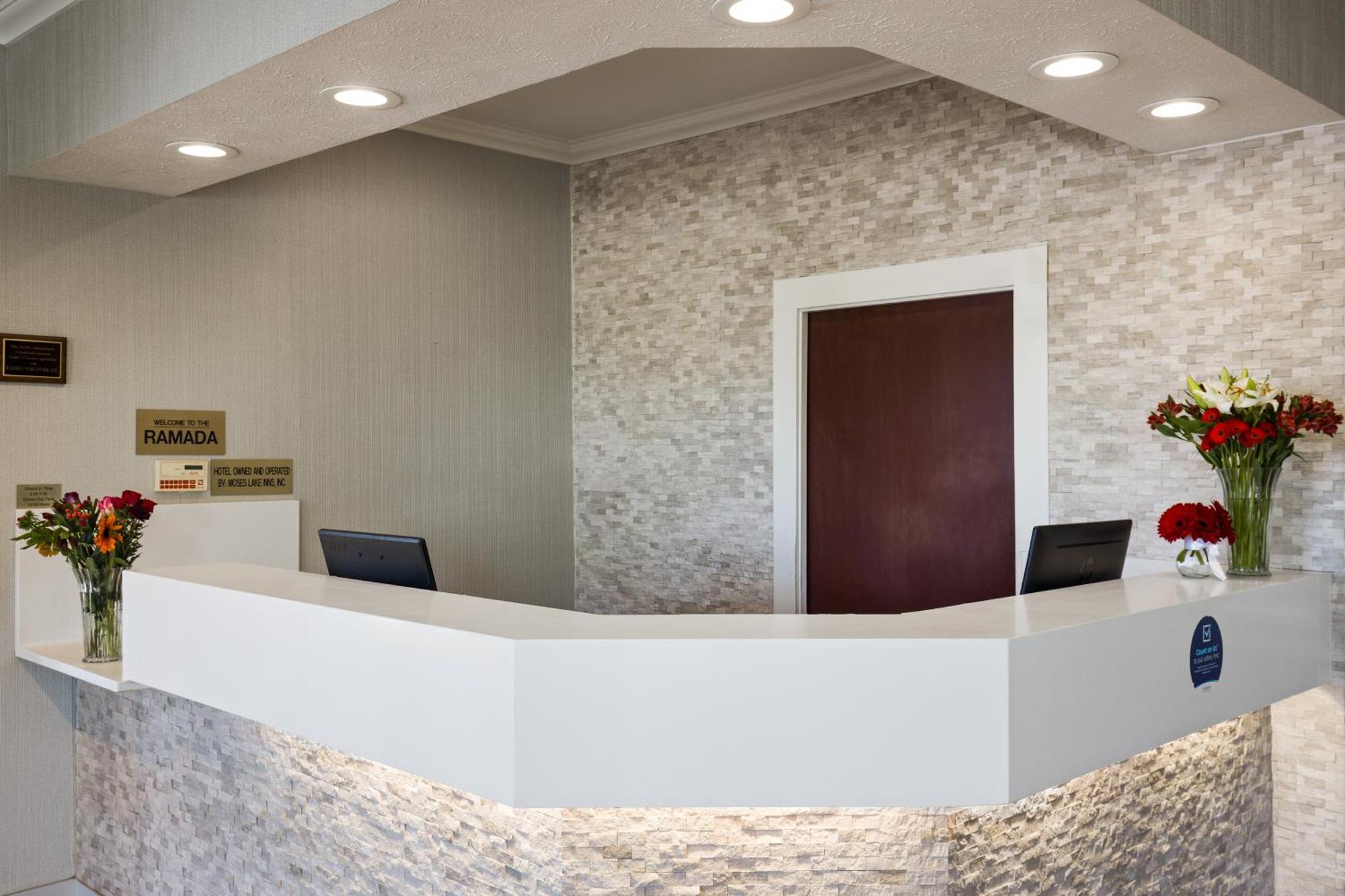 Ramada By Wyndham Moses Lake Dış mekan fotoğraf
